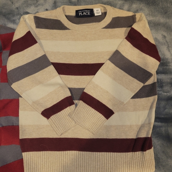 Childrens Place Set of Two Sweaters - Picture 5 of 5